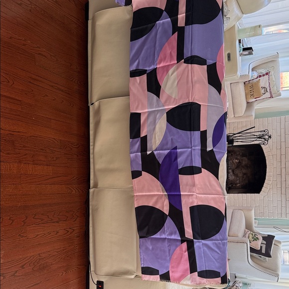 Kate Spade Abstract Scarf - Picture 3 of 3